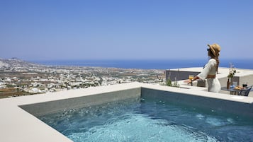 3sixty Suite with Outdoor Jacuzzi | Terraço/pátio
