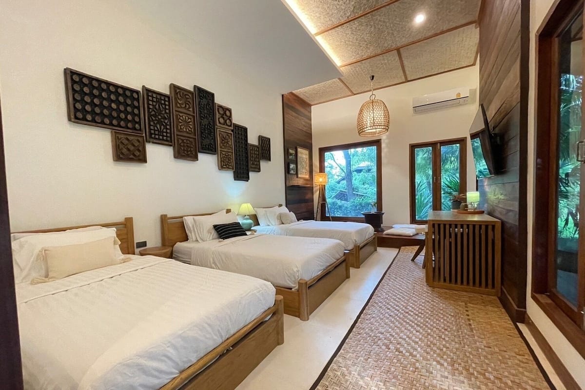 Villa, vista al jardín | Cortinas blackout y wifi gratis