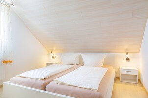 Minibar, wifi gratis y ropa de cama 