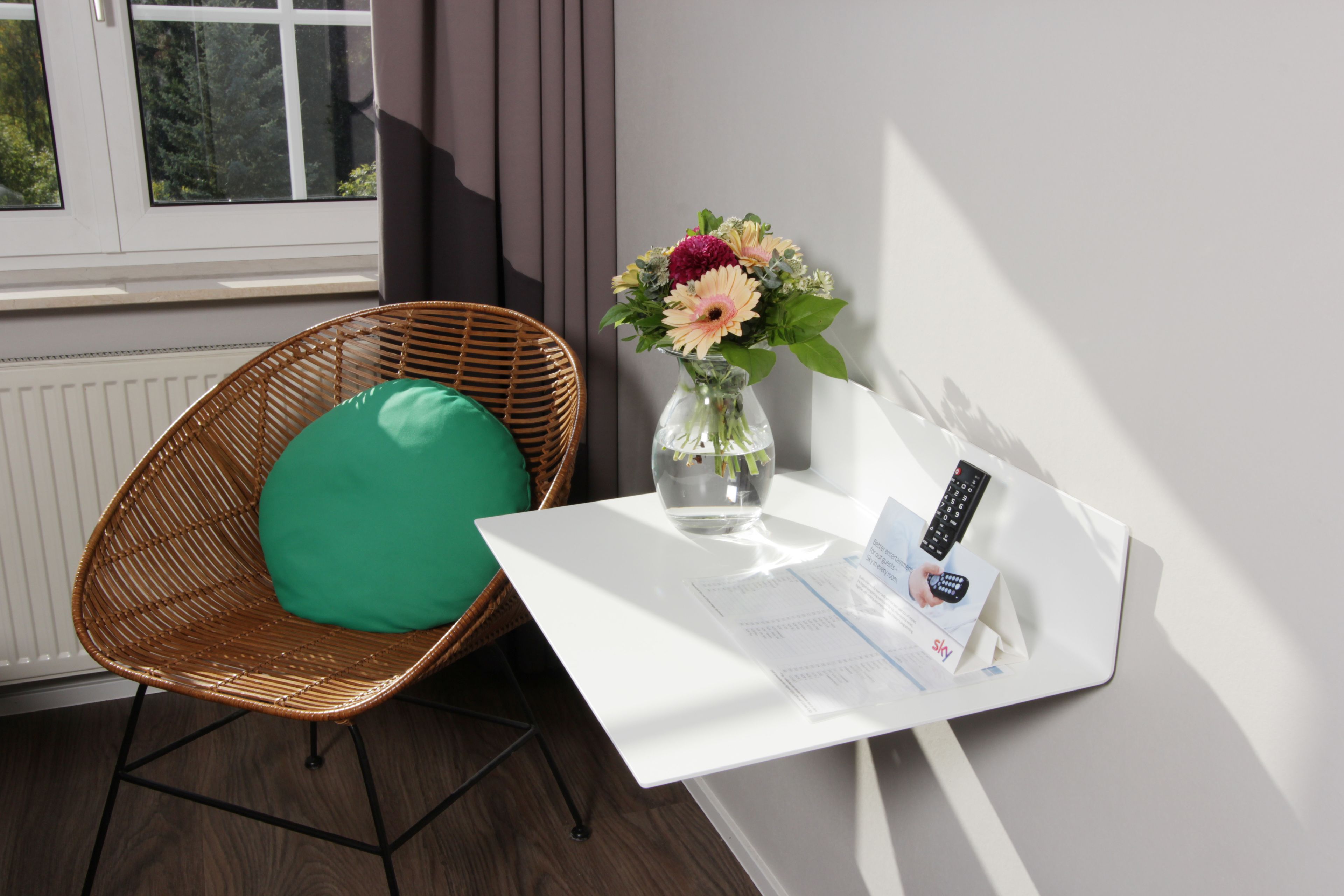 Family Suite, 2 Bedrooms, Non Smoking | Living area | Flat-screen TV, pay films