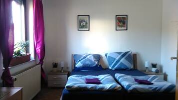 Bộ đồ giường cao cấp, trang trí khác biệt