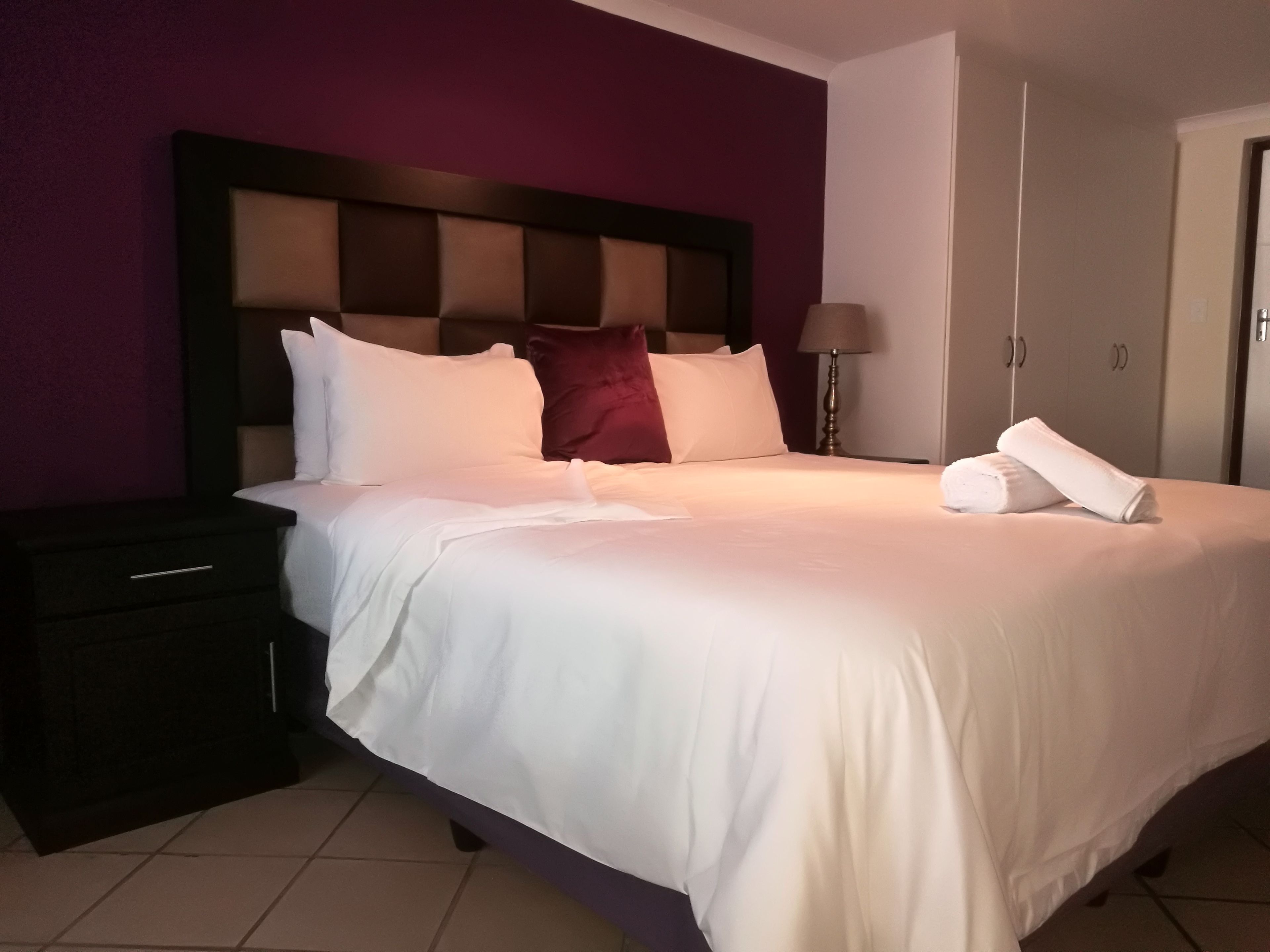 Studio Executive, 1 giường cỡ king, không hút thuốc | Bộ đồ giường cao cấp, bàn, truy cập Internet không dây miễn phí 