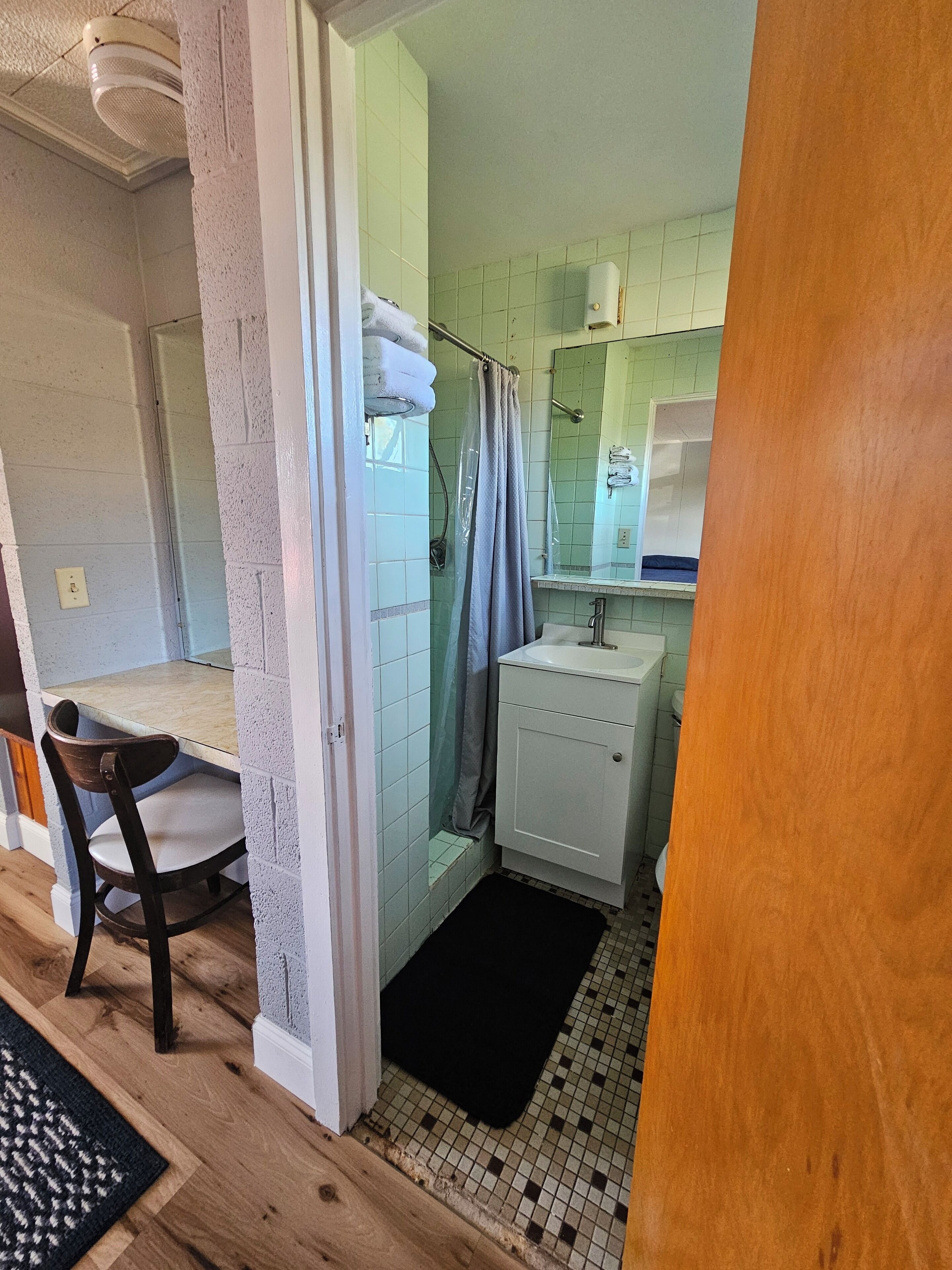 免费洗浴用品、吹风机