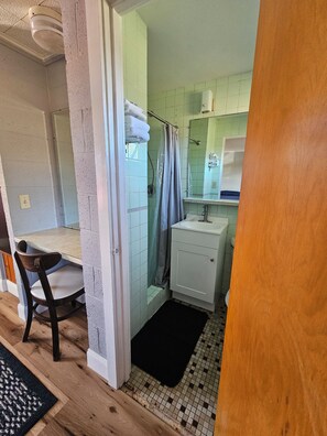 Free toiletries, hair dryer