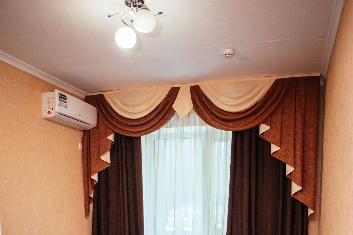 1 bedroom, in-room safe, iron/ironing board, free WiFi