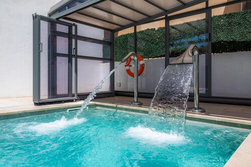 Zentrale, strandnahe Ferienvilla im mallorquinischen Stil – Villa Amoros