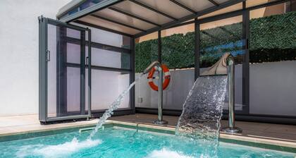 Zentrale, strandnahe Ferienvilla im mallorquinischen Stil – Villa Amoros