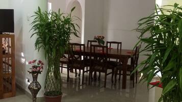Tempat makan