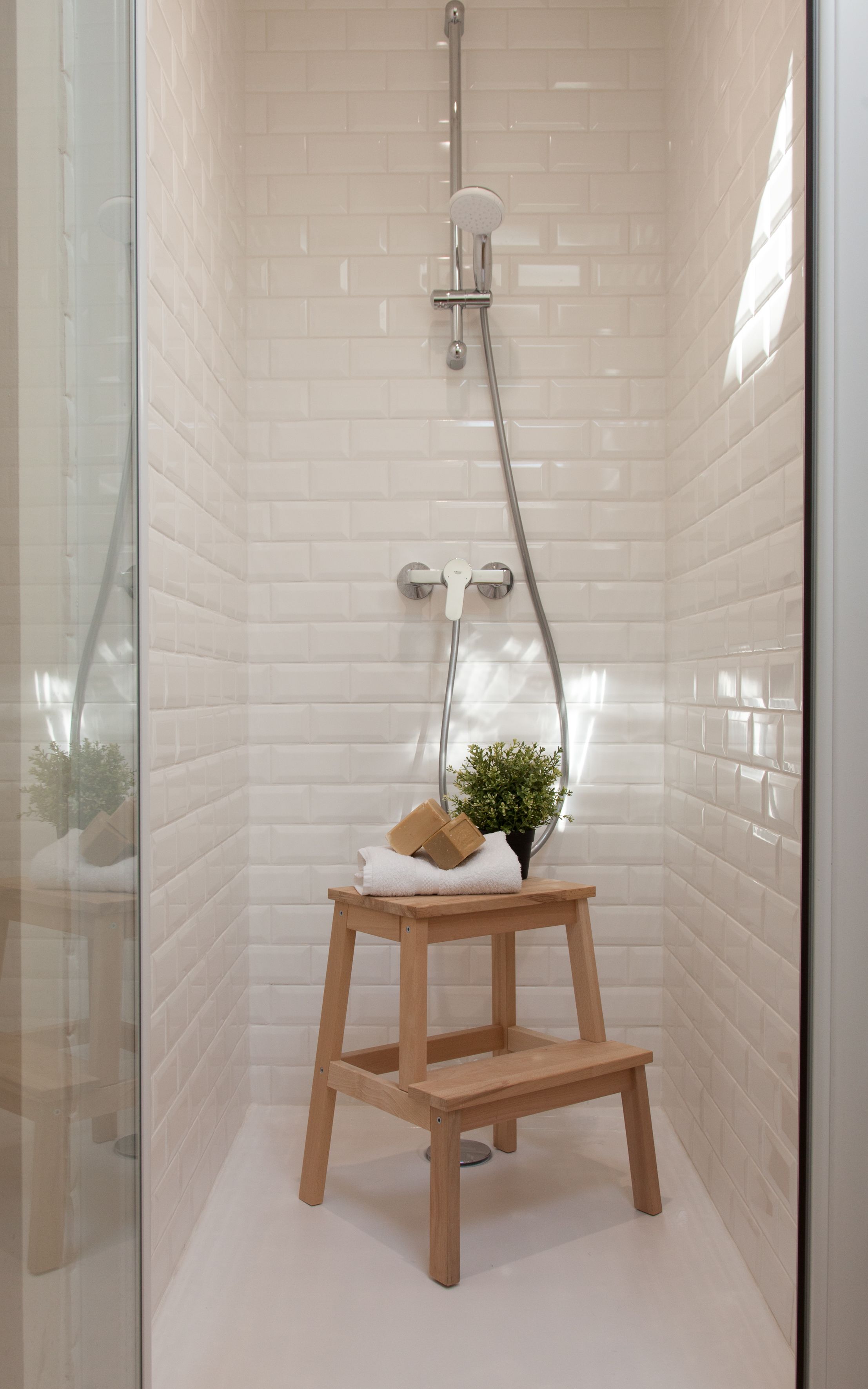 Comfort House | Bathroom shower