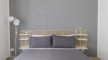 Minibar, escritorio, wifi gratis y ropa de cama