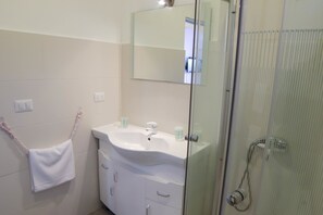Double or Twin Room, Multiple Beds, Non Smoking - Villa Rosa Dominicus (San Rafael del Yuma)
