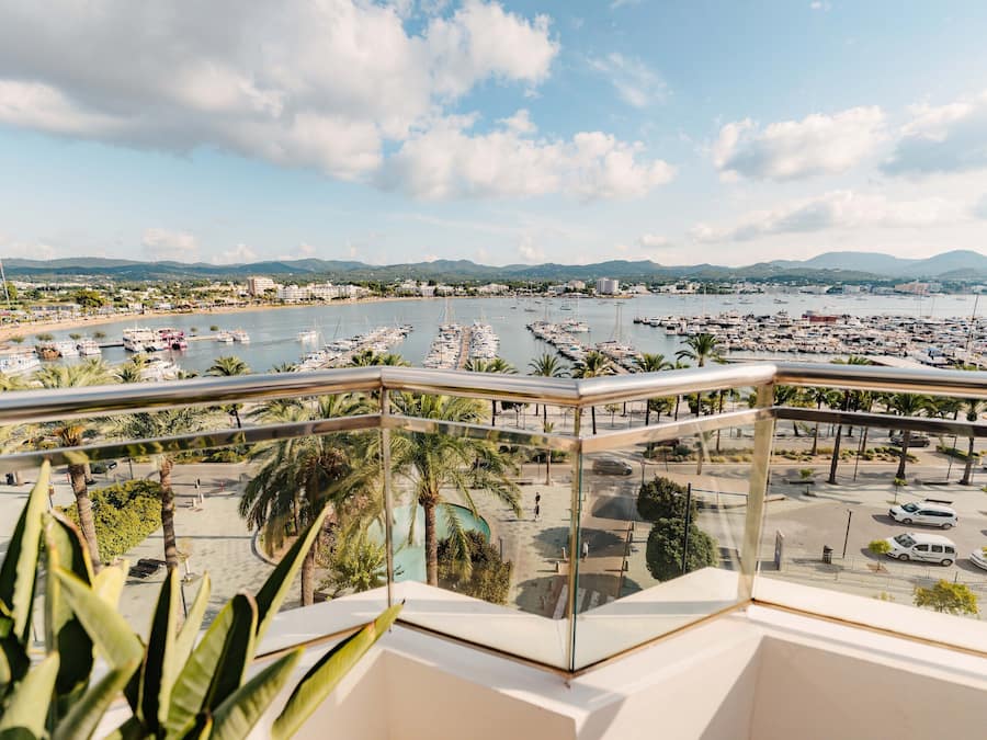 Premium-Penthouse, 2 Schlafzimmer, Terrasse, Meerblick | Terrasse/Patio