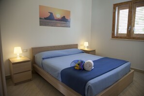 Apartment, 1 Bedroom, Terrace | Desk, soundproofing, iron/ironing board, free WiFi - Case Vacanze Baia (Realmonte)