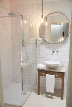 Doppelzimmer | Badezimmer
