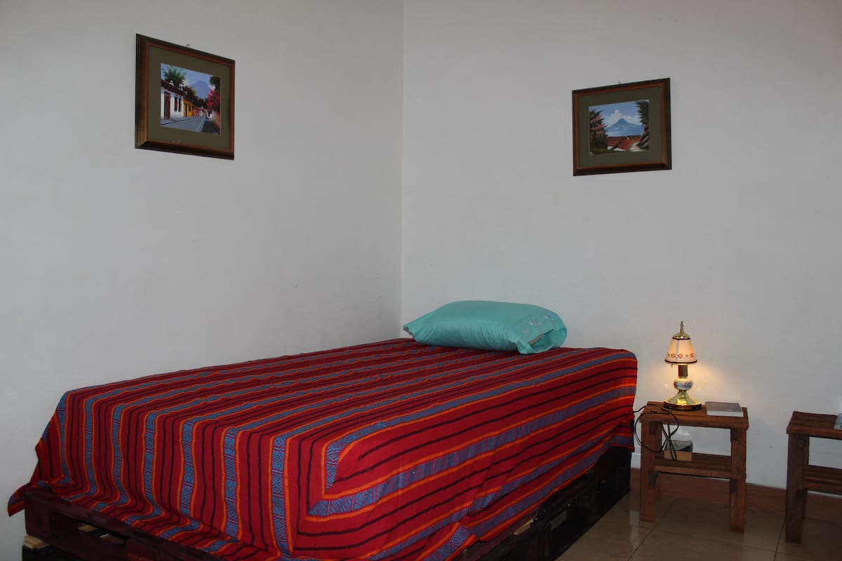 Basic Double Room, 1 Double Bed, Non Smoking | Minibar, rollaway beds, bed sheets