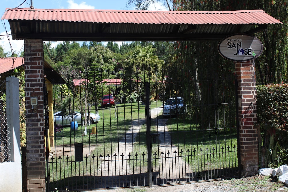 Hostal Paraiso San Jose image