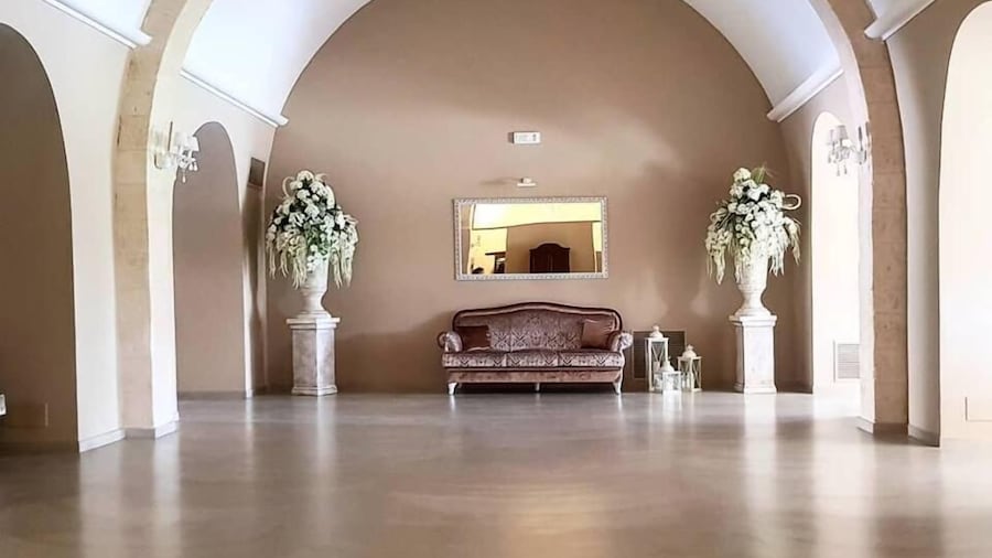 纳提亚别墅酒店