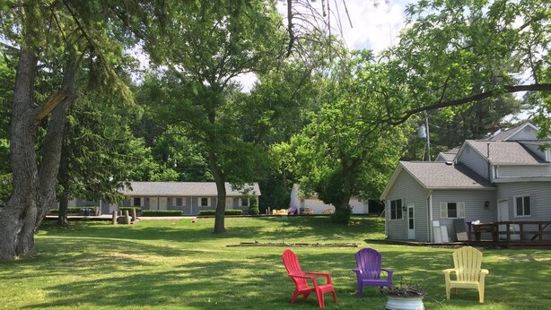 Property grounds - Captain's Cove (Waterport)