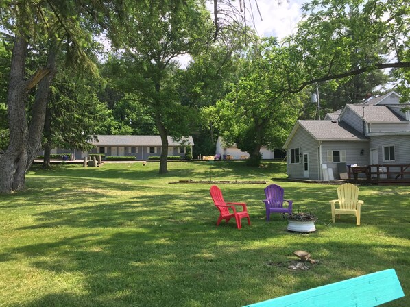 Property grounds - Captain's Cove (Waterport)