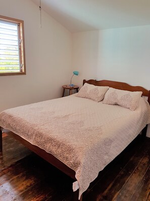 Cottage, 1 Queen Bed, Non Smoking