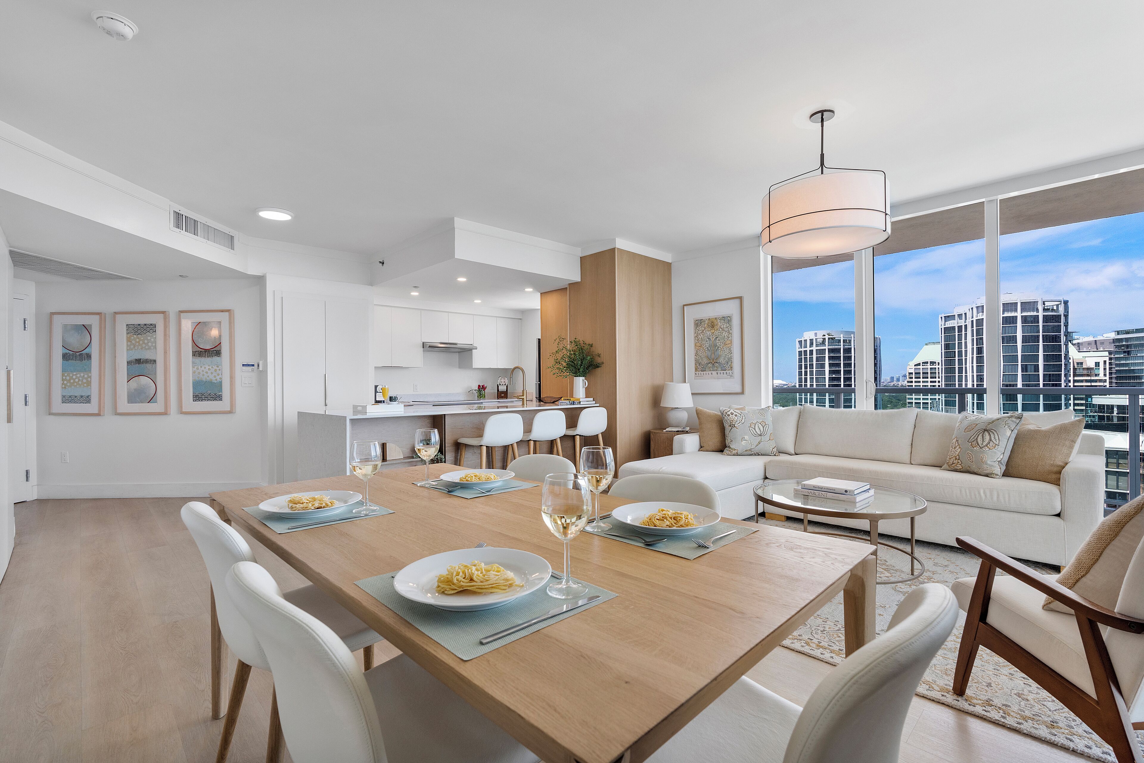 ダイニングルーム