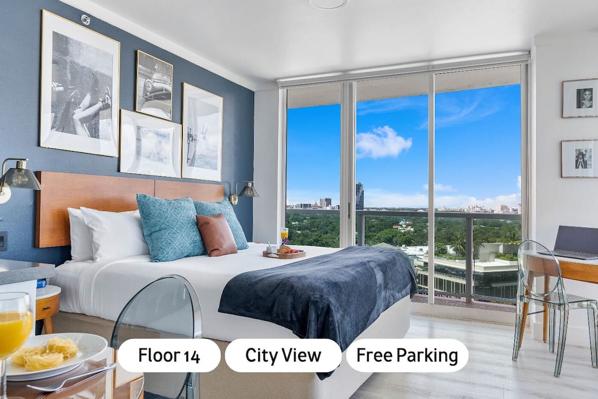 Deluxe Studio Suite, Kitchenette, City View1410.02 | 1 bedroom, Egyptian cotton sheets, premium bedding, down comforters