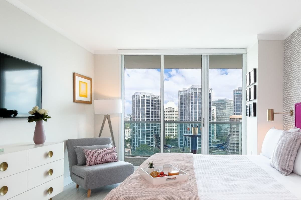 Deluxe Studio Suite, Kitchen, Ocean View1808.02 | 1 bedroom, Egyptian cotton sheets, premium bedding, down comforters