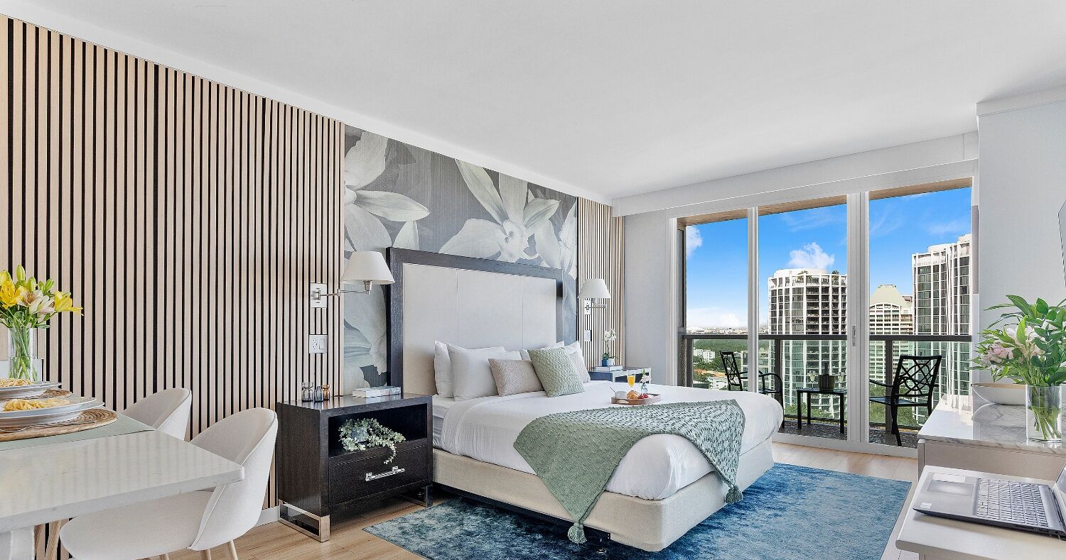 Deluxe Studio Suite, Kitchenette, Partial Ocean View1908.02 | Egyptian cotton sheets, premium bedding, down comforters, minibar