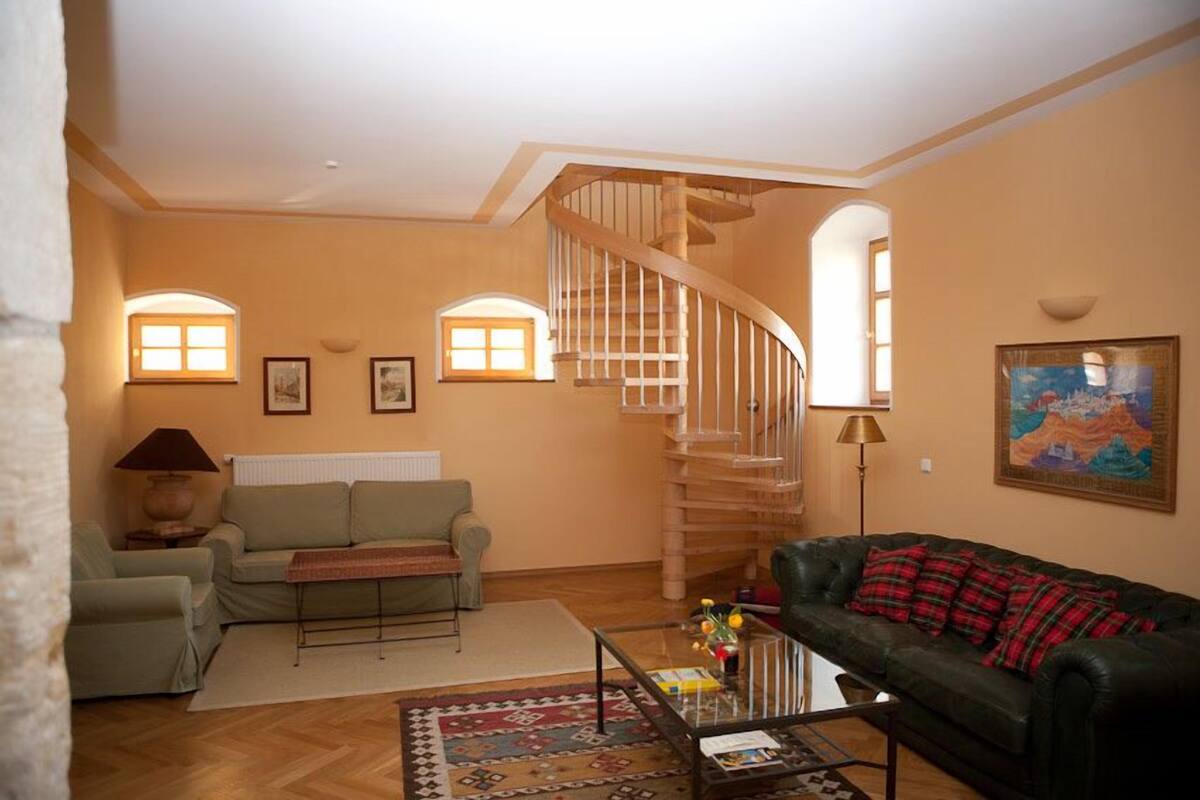 Condo, 2 Bedrooms | Living area | Flat-screen TV