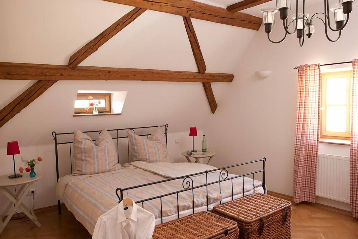 Hypo-allergenic bedding, individually decorated, individually furnished