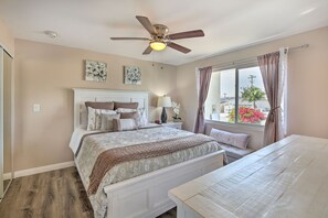 3 slaapkamers, een strijkplank/strijkijzer, internet, beddengoed