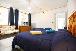 2 Schlafzimmer, BĂŒgeleisen/BĂŒgelbrett, kostenloses WLAN, BettwĂ€sche