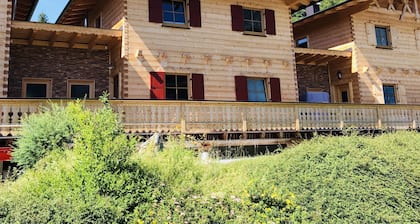 Vacances dans une maison en bois organique - en harmonie avec la nature 