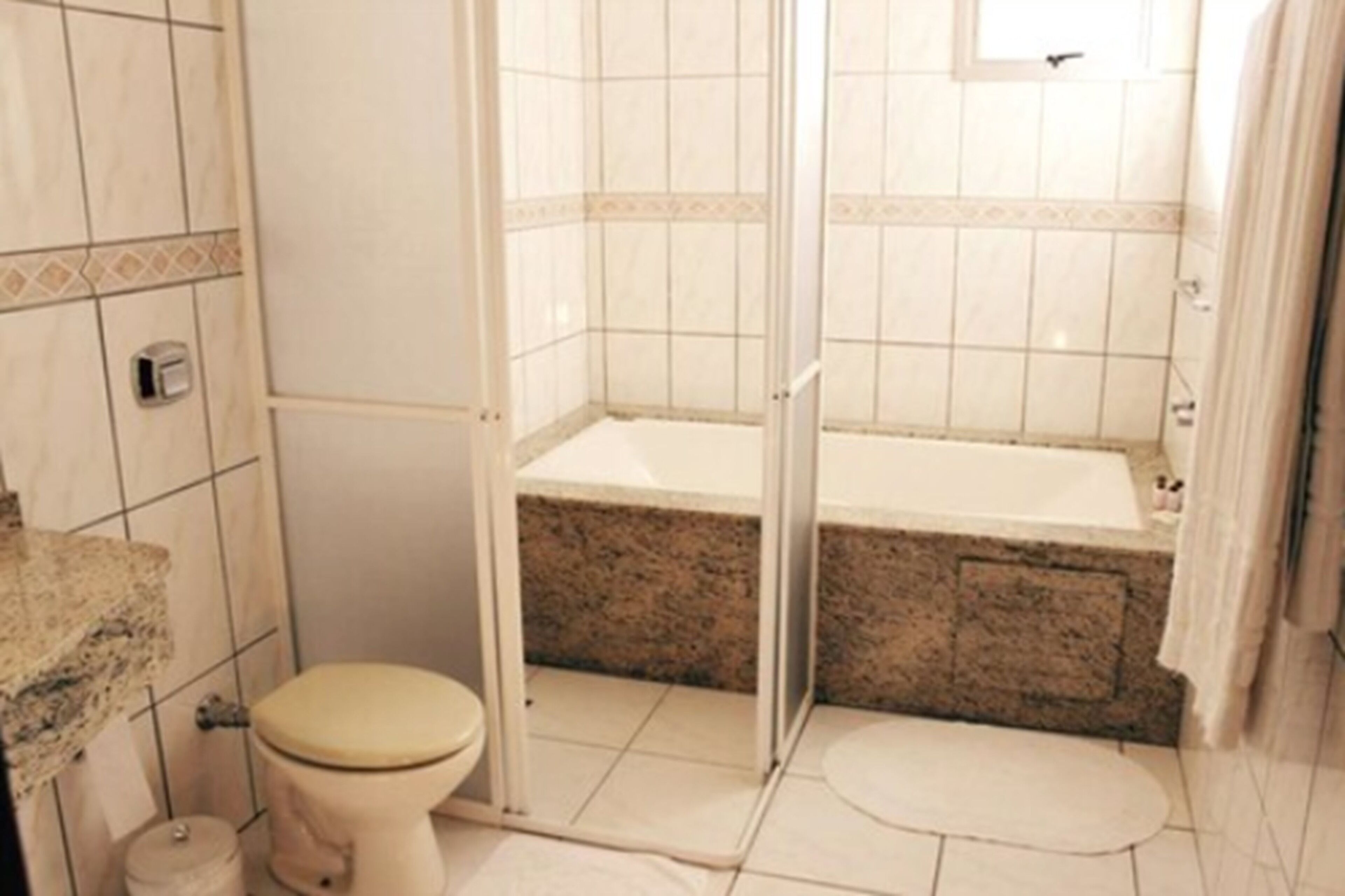 suite master | jetted bathtub