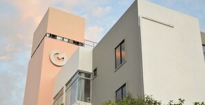 Front of property - Hotel G (Santa Cruz)