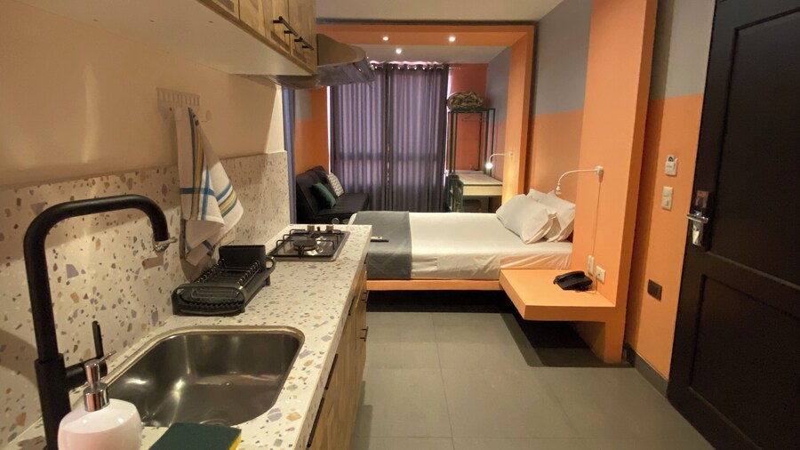 Hotel G