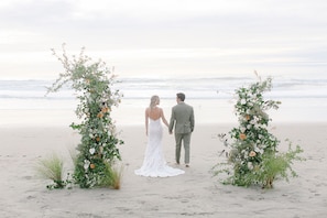 Outdoor wedding area - Seascape Beach Resort  (Aptos)