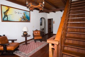 Wi-Fi de cortesia, roupa de cama