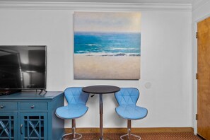 Chambre Standard, 1 très grand lit, non-fumeurs | Bureau, Wi-Fi gratuit, draps fournis