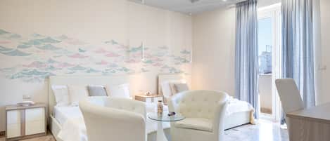 Luxury Triple Room | Egyptian cotton sheets, premium bedding, memory-foam beds, minibar