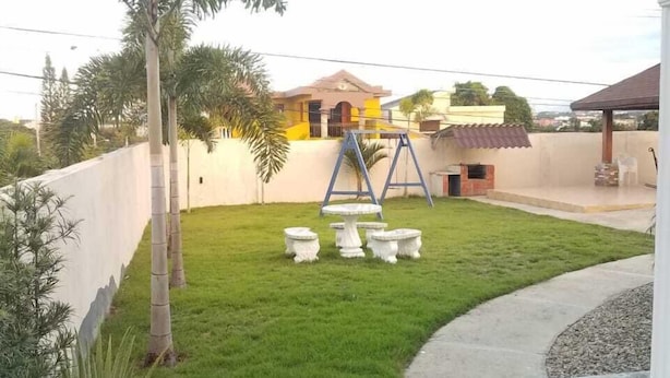 Property grounds - Angels Home (Santiago de los Caballeros)