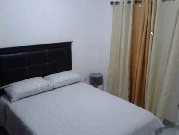 Casa de ciudad familiar, 2 habitaciones, para no fumadores | 2 habitaciones y wifi gratis 
