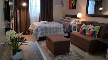 Internet, bed sheets