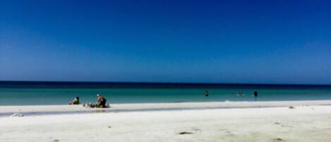 Aan het strand