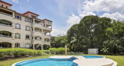 Río Dulce V-16: Oceanview Penthouse