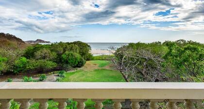 Rio Dulce V-16: Penthouse mit Meerblick