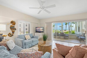 Smart TV, foosball, table tennis - Island House Beach Resort 10N (Siesta key)