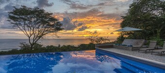 Multi-Level 6BR Villa with Outstanding Sunset and Ocean Views! 