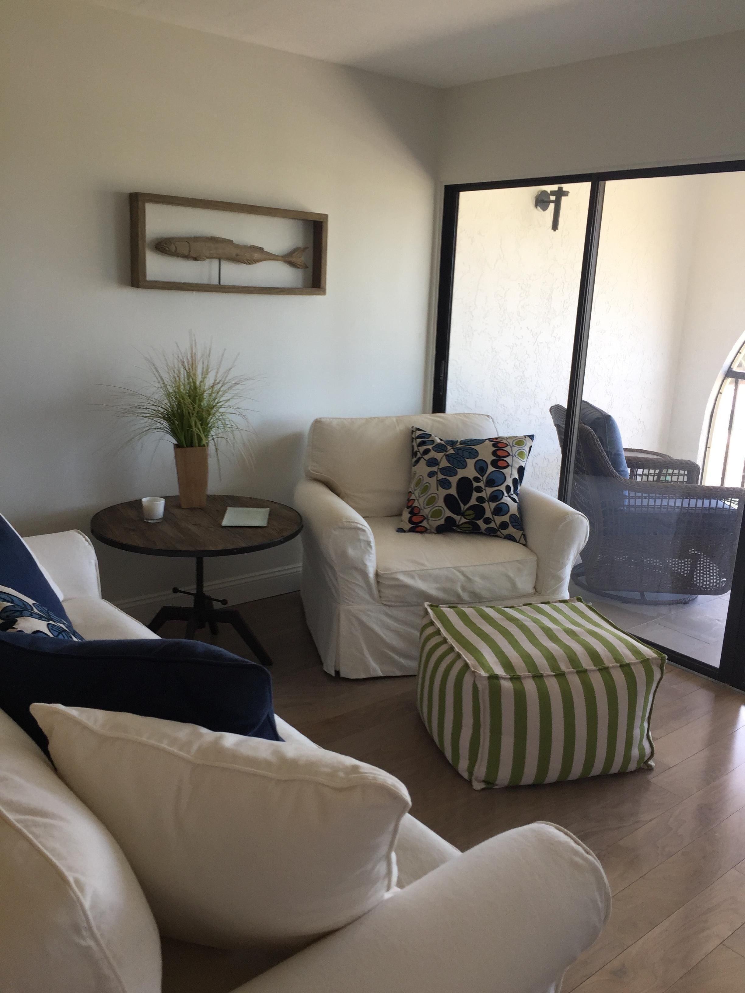 Paradise at Anglers Cove, Great One Bedroom Condo- Pools and Tennis Courts!