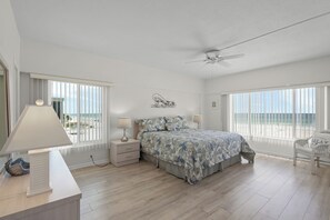 2 Schlafzimmer, Schreibtisch, Bügeleisen/Bügelbrett, WLAN